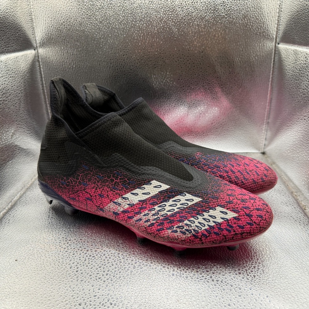 Size 11.5 Adidas Predator Freak.3 FG‎ Demonscale Pink Mens Soccer Cleats FW7512